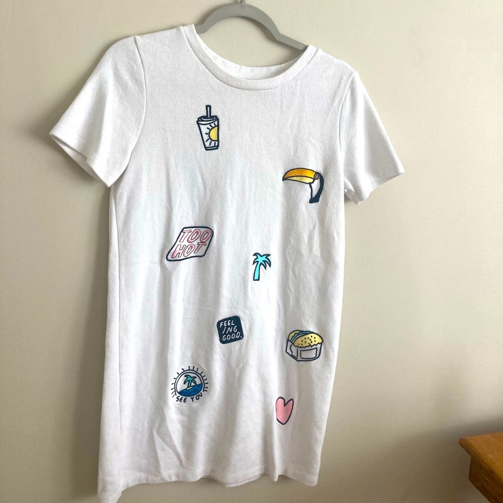 ZARA t shirt dress. Size S. Very cute for a summer day.
